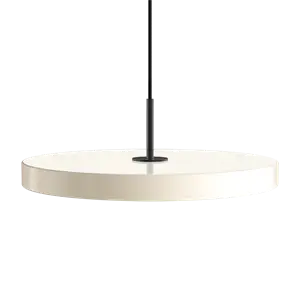 Umage - Asteria pendel Lampe - hvid m. sort top - medium - Pearl white (Ø43 cm)